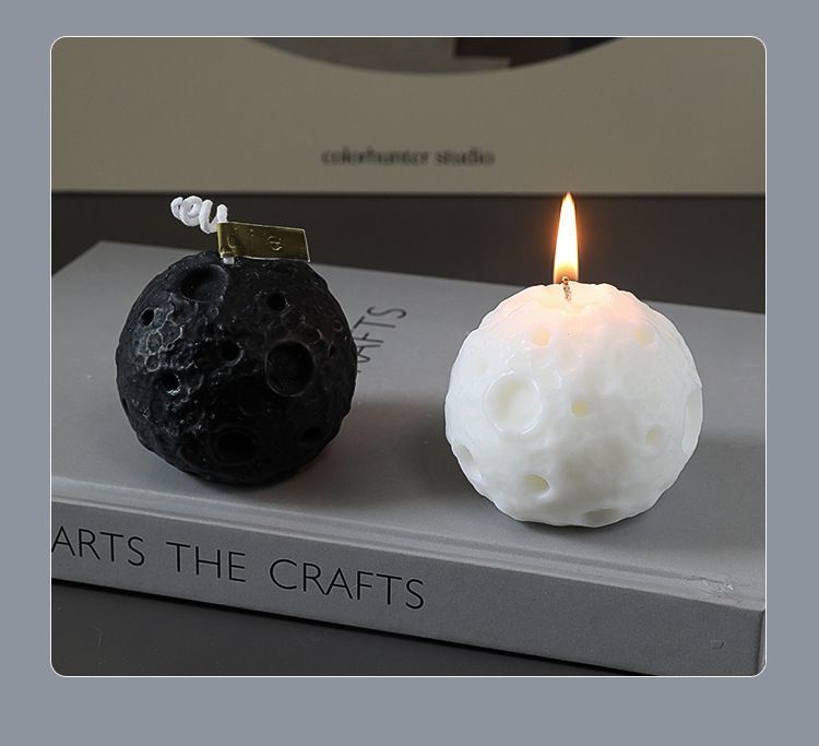 2pcs Scented Candles Spherical Moon Aromatherapy Candles Home Décor For Souvenir