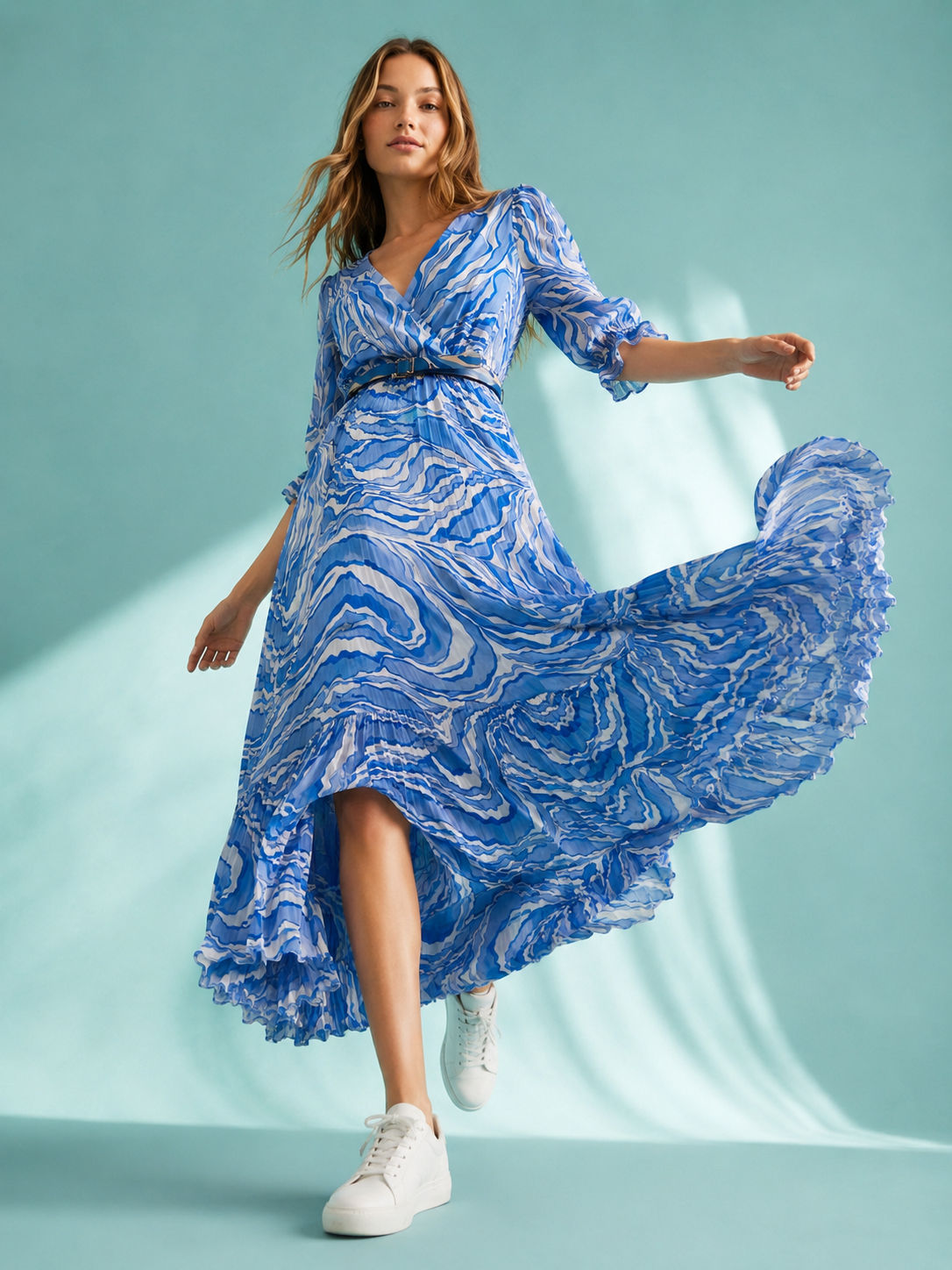 Tendresse Boutique Blue & White Pleated Dress