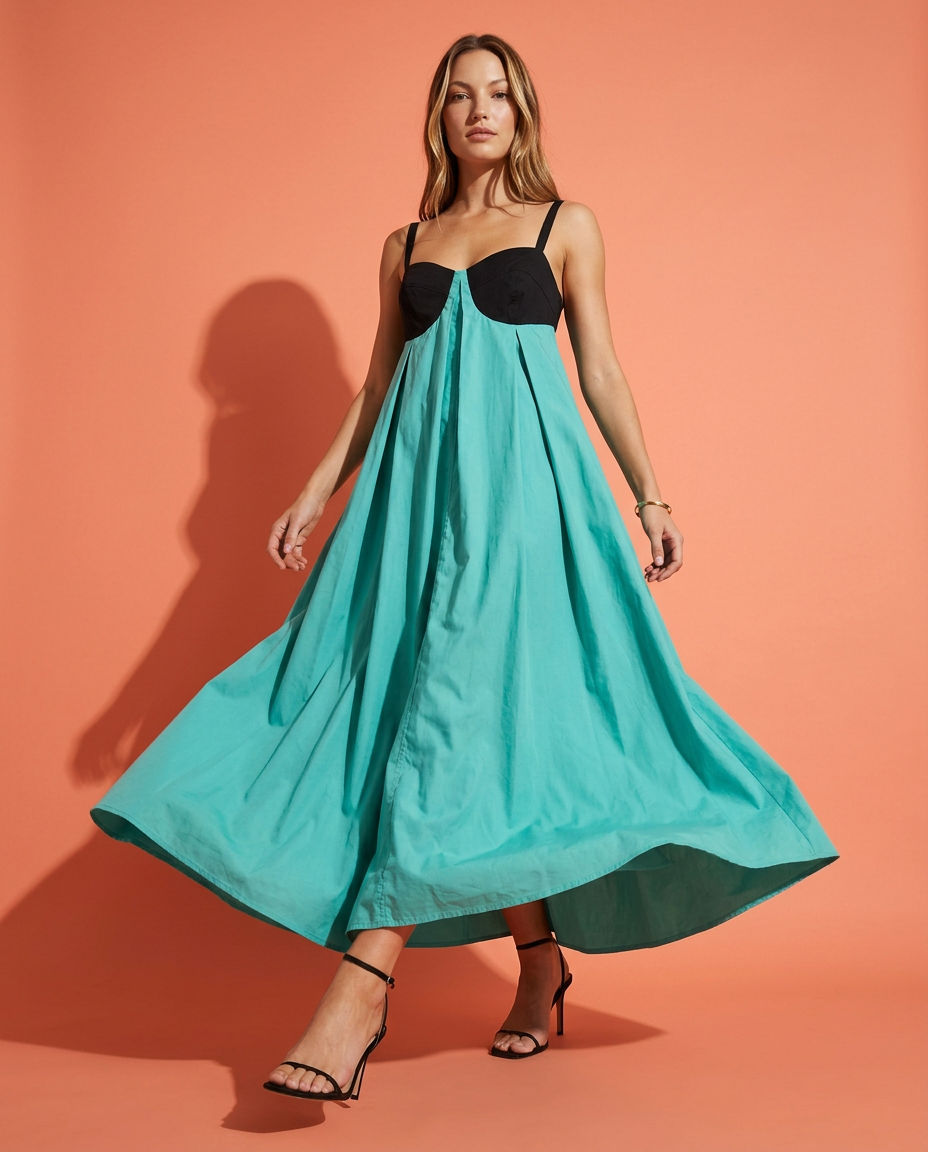 Tendresse Boutique Green & Black Backless Dress