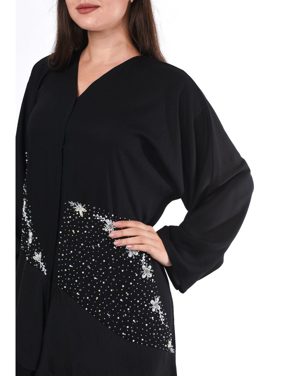 MOiSTREET Exotic Abaya with Hand Embroidery