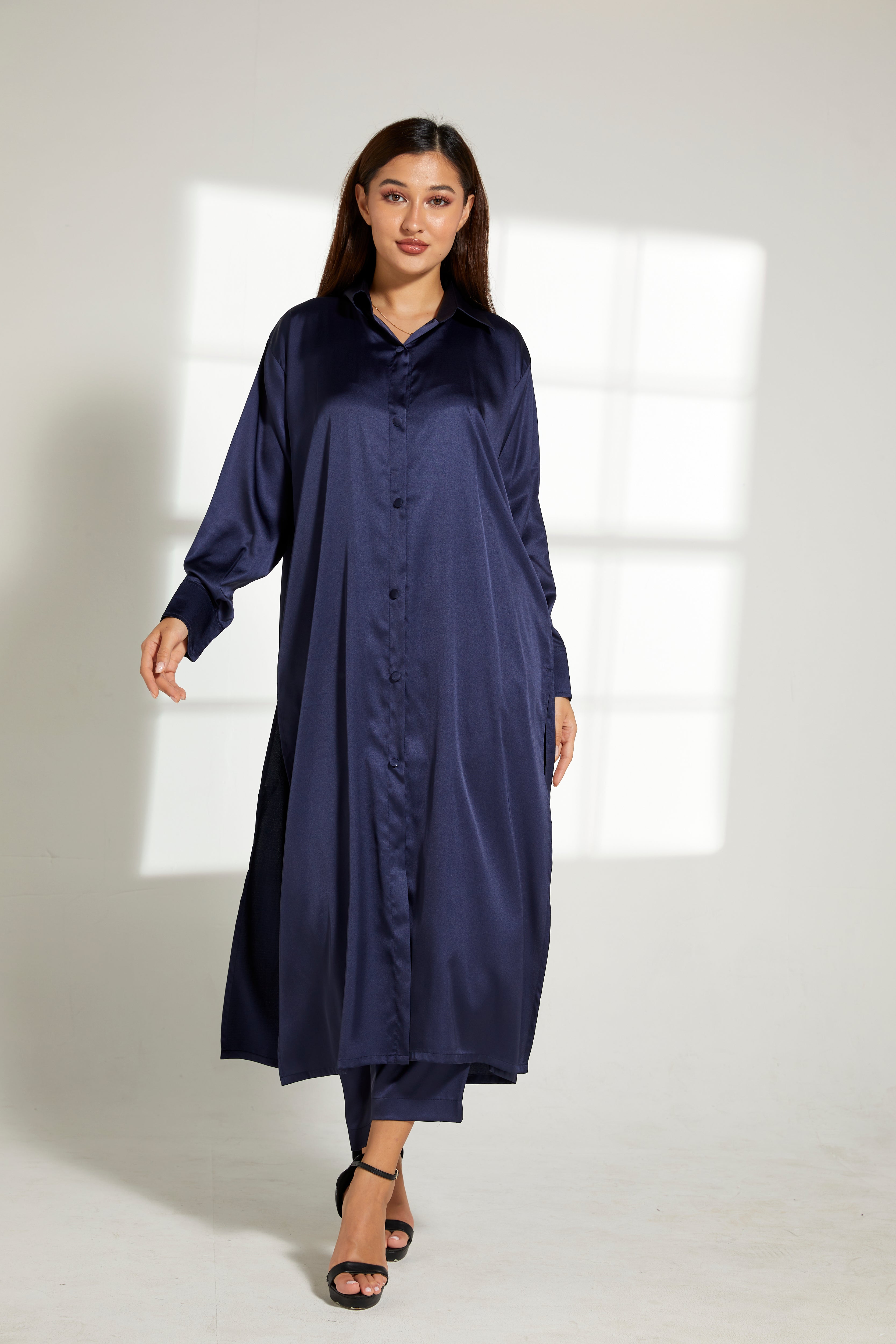 MOiSTREET Navy Silk Fabric  Top and Pants Set