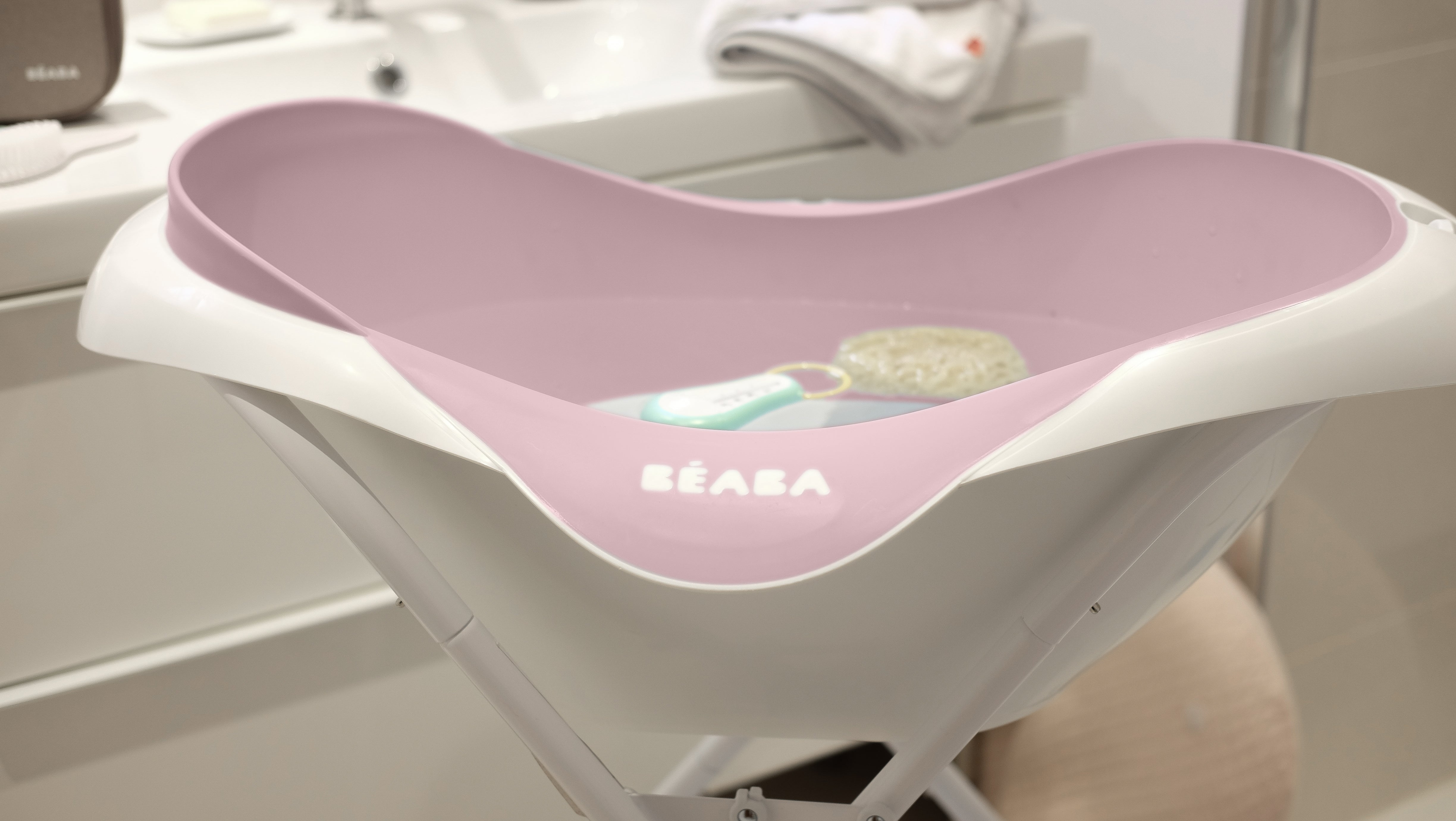 Beaba Camele'O Baby Bath Tub - 1st Age - Old Pink
