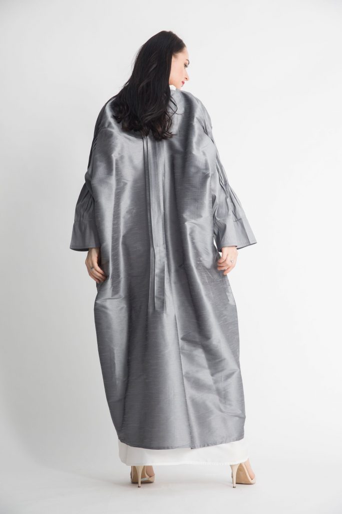 MOiSTREET Metallic Grey Pleated Abaya