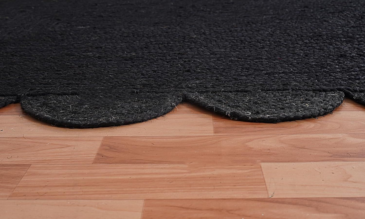 Black Round Jute Rug Scalloped Edge Handwoven Carpet | Modern Boho Floor Decor