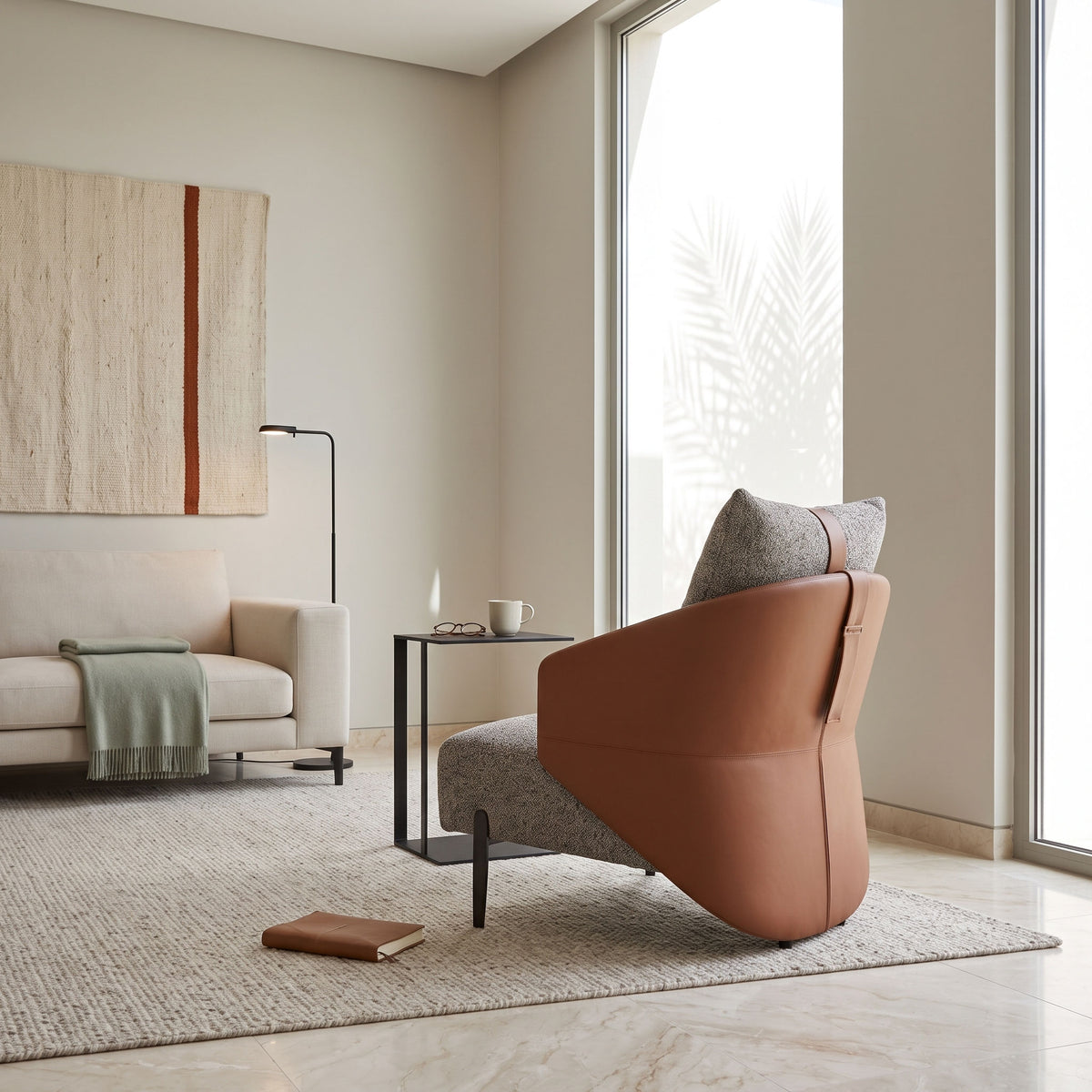 Two-Tone Lounge Chair #EC-380