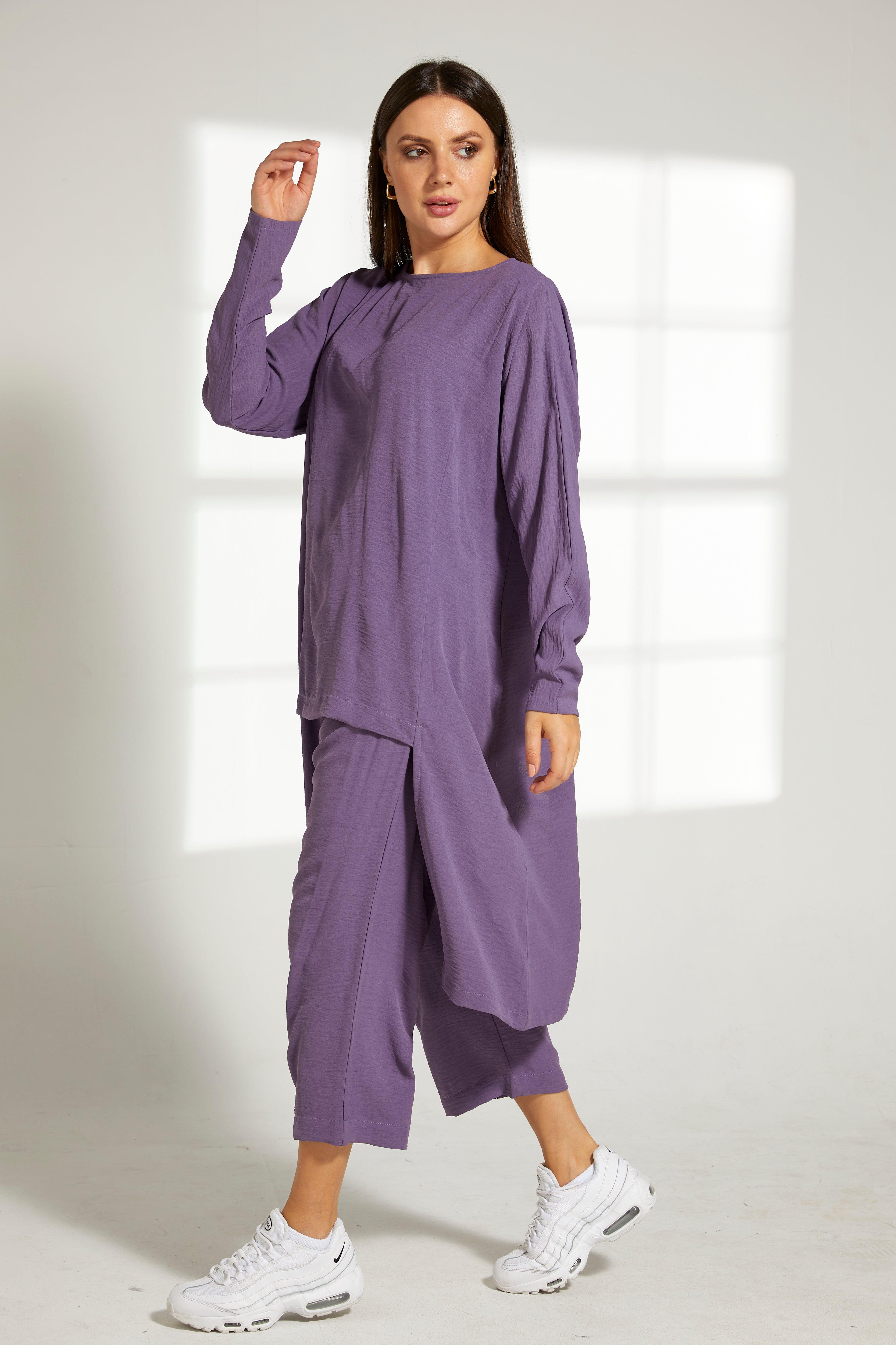 MOiSTREET Purple CEY Fabric Top and Pants Set
