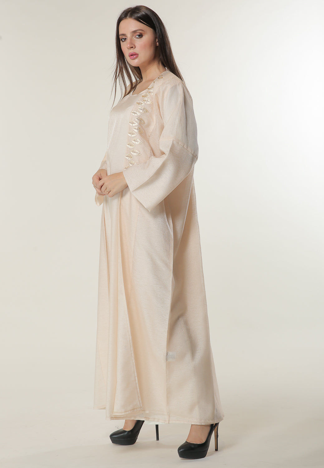 MOiSTREET Handwork Embellished Peach Organza Abaya with Inner