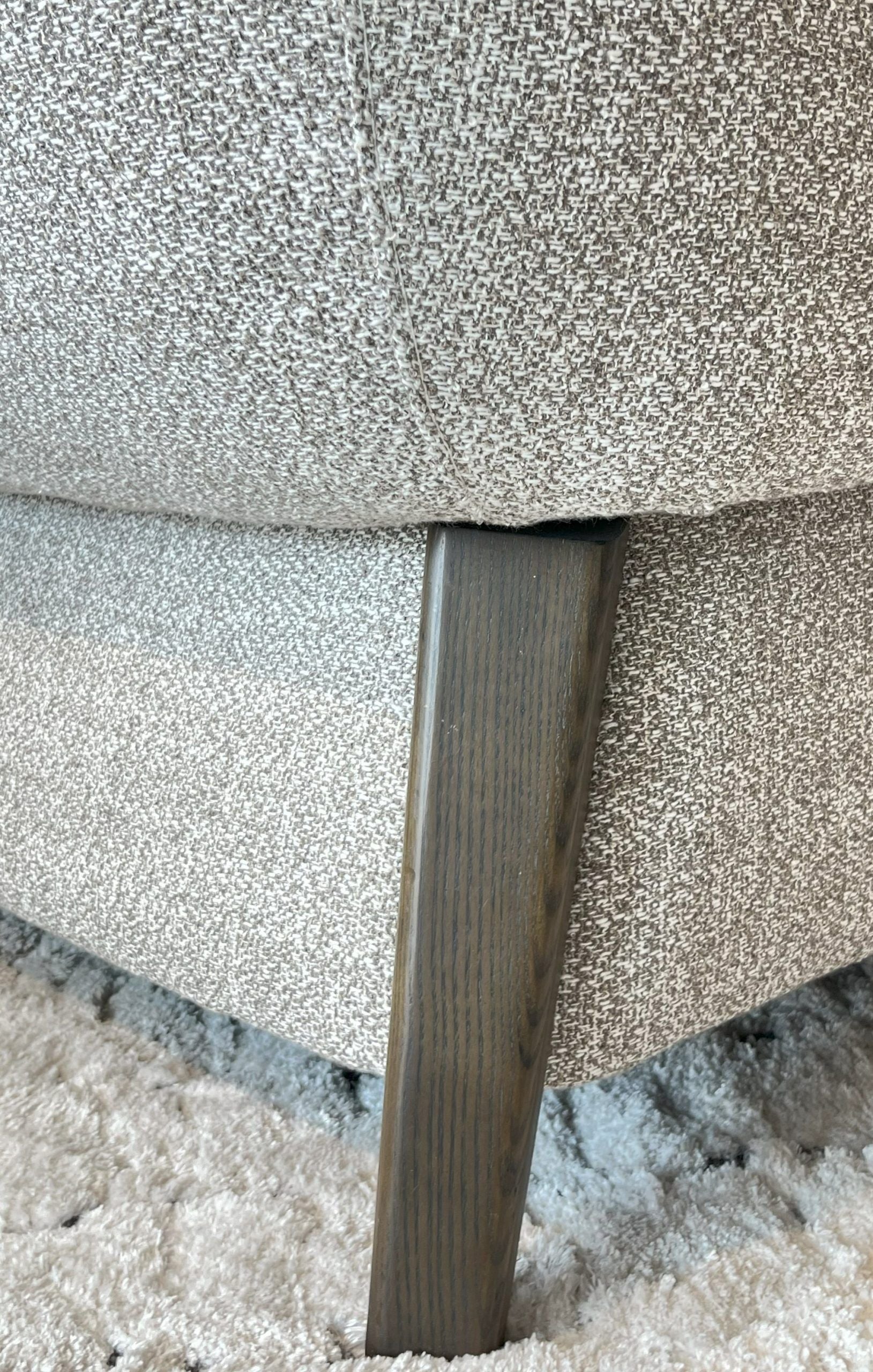 Curved Backrest Accent Chair #ZW-23004