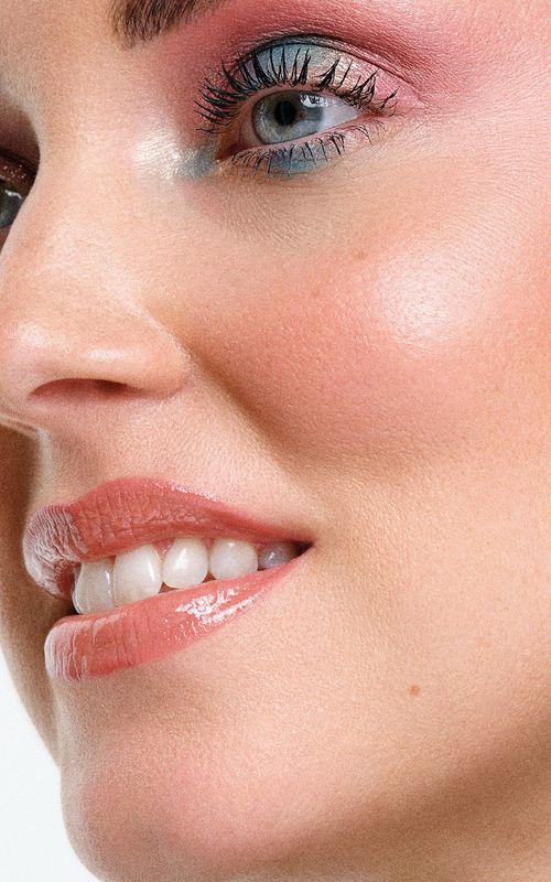 Lipstick - Kiss Fiercely