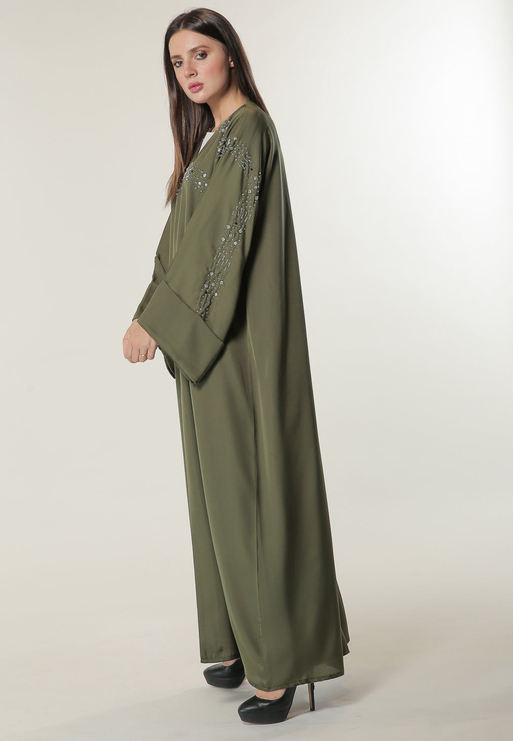 MOiSTREET Green Abaya embellished with handwork