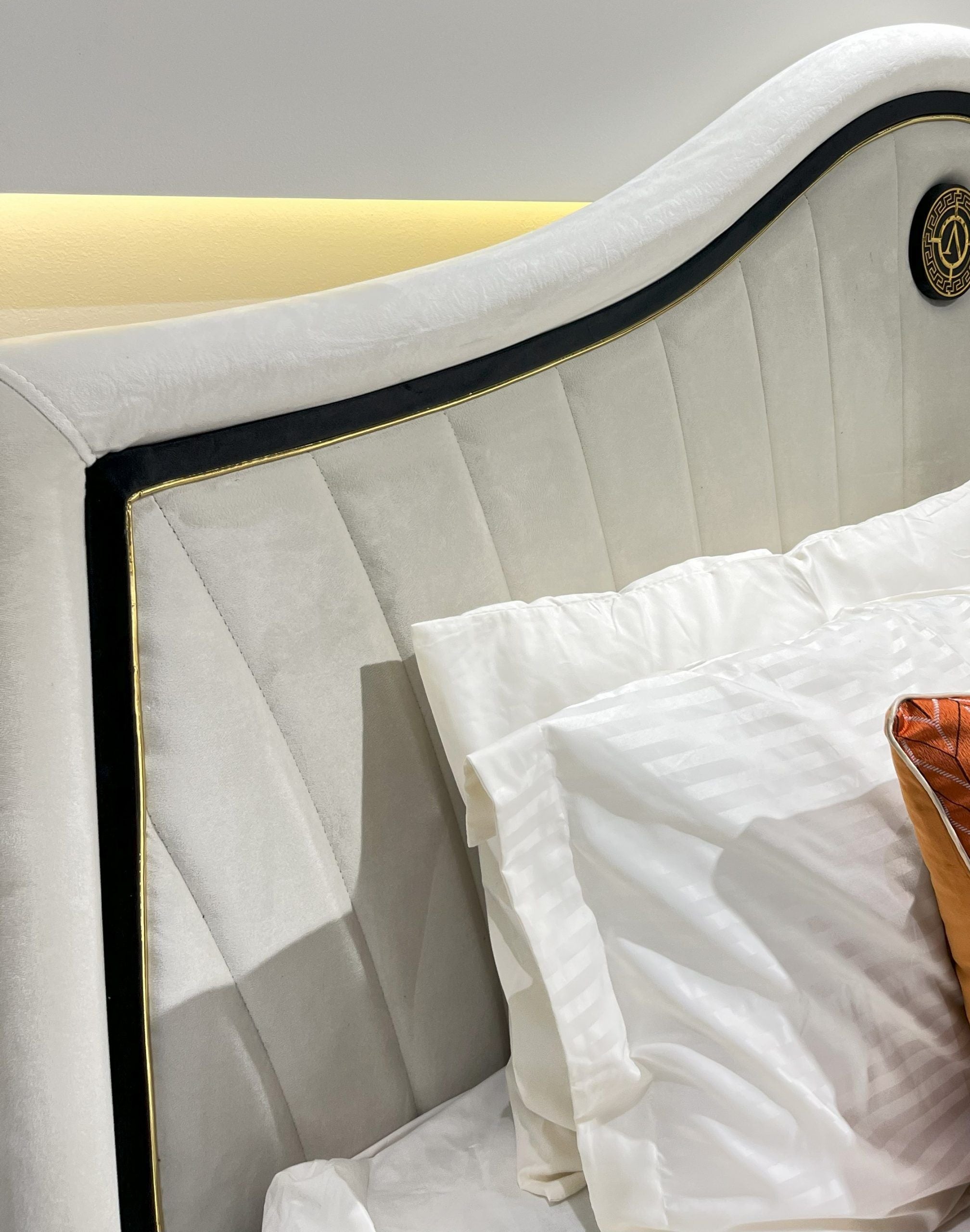 Stella Upholstered King Bedroom Set