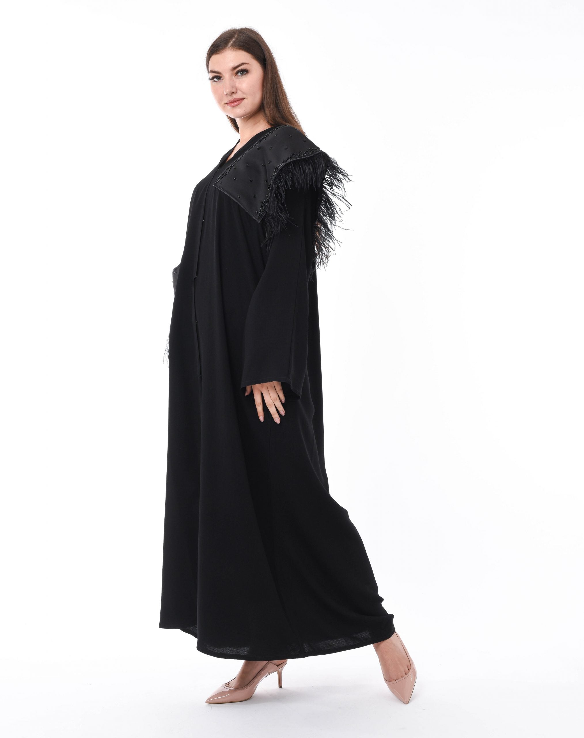 MOiSTREET Black Feather Detail Abaya