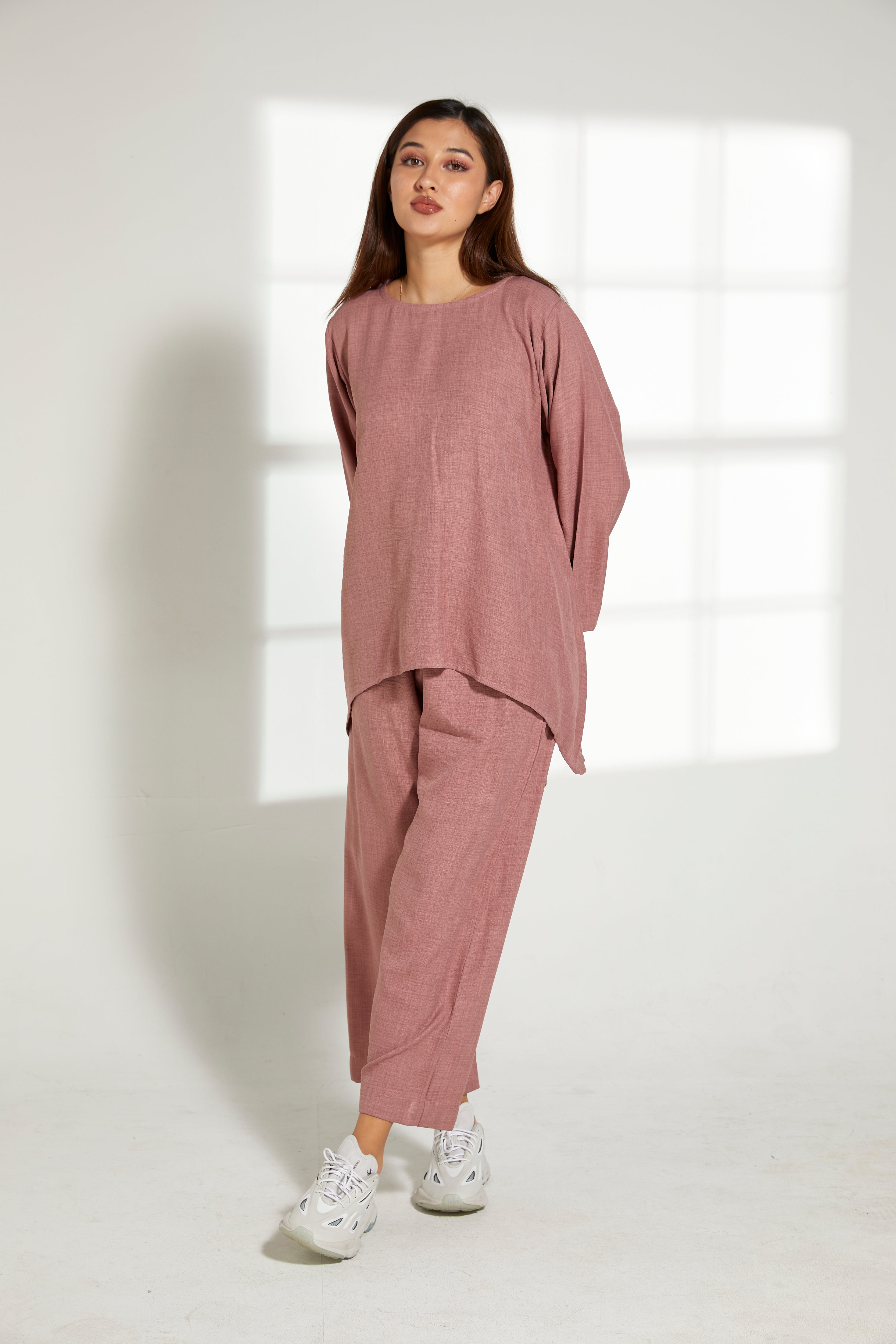 MOiSTREET Pink CEY Mélange Fabric Top And Pants Set