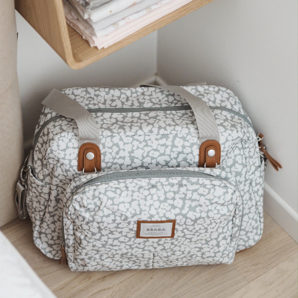 BÉABA Geneva II Changing Bag — Cherry Blossom