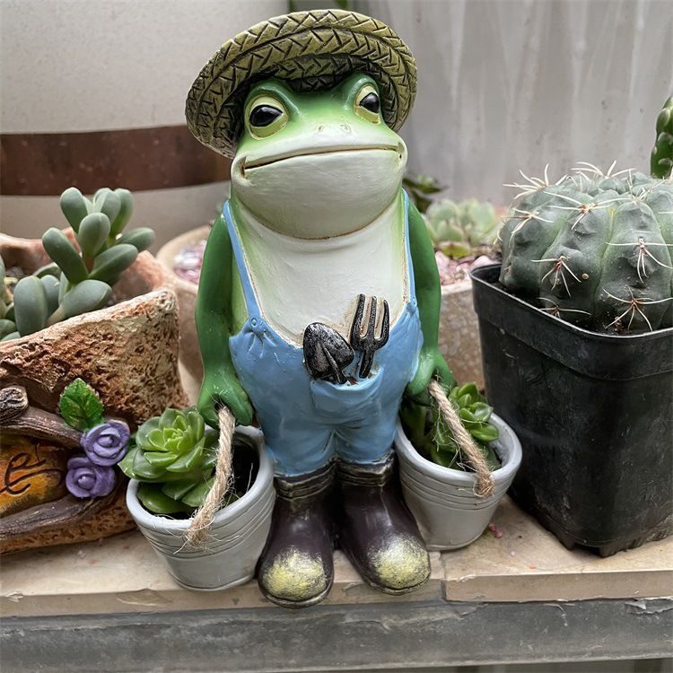 Funny Frogs Garden Statue Yard Decor Garden Animal Statue Frog Ornament