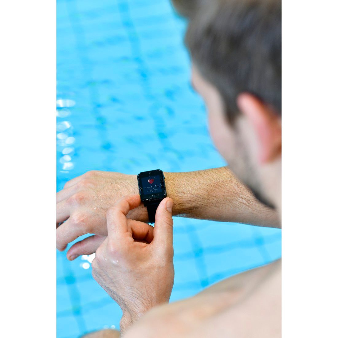 HAMA 178602 "Fit Track 5900" Fitness Tracker, Pulse Meter, Waterproof, Integrated GPS