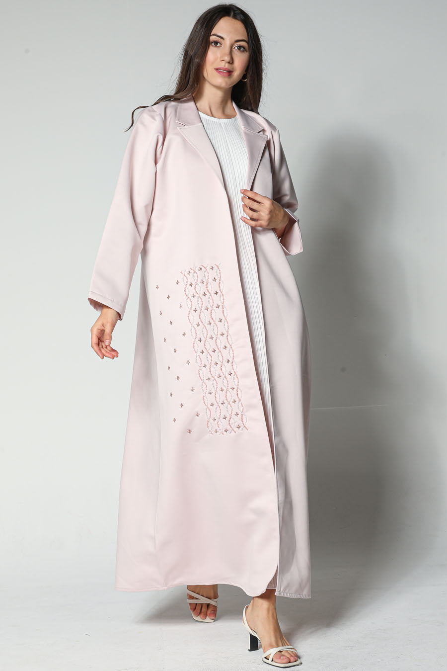 MOiSTREET Pink Abaya With Front Embellished Panel