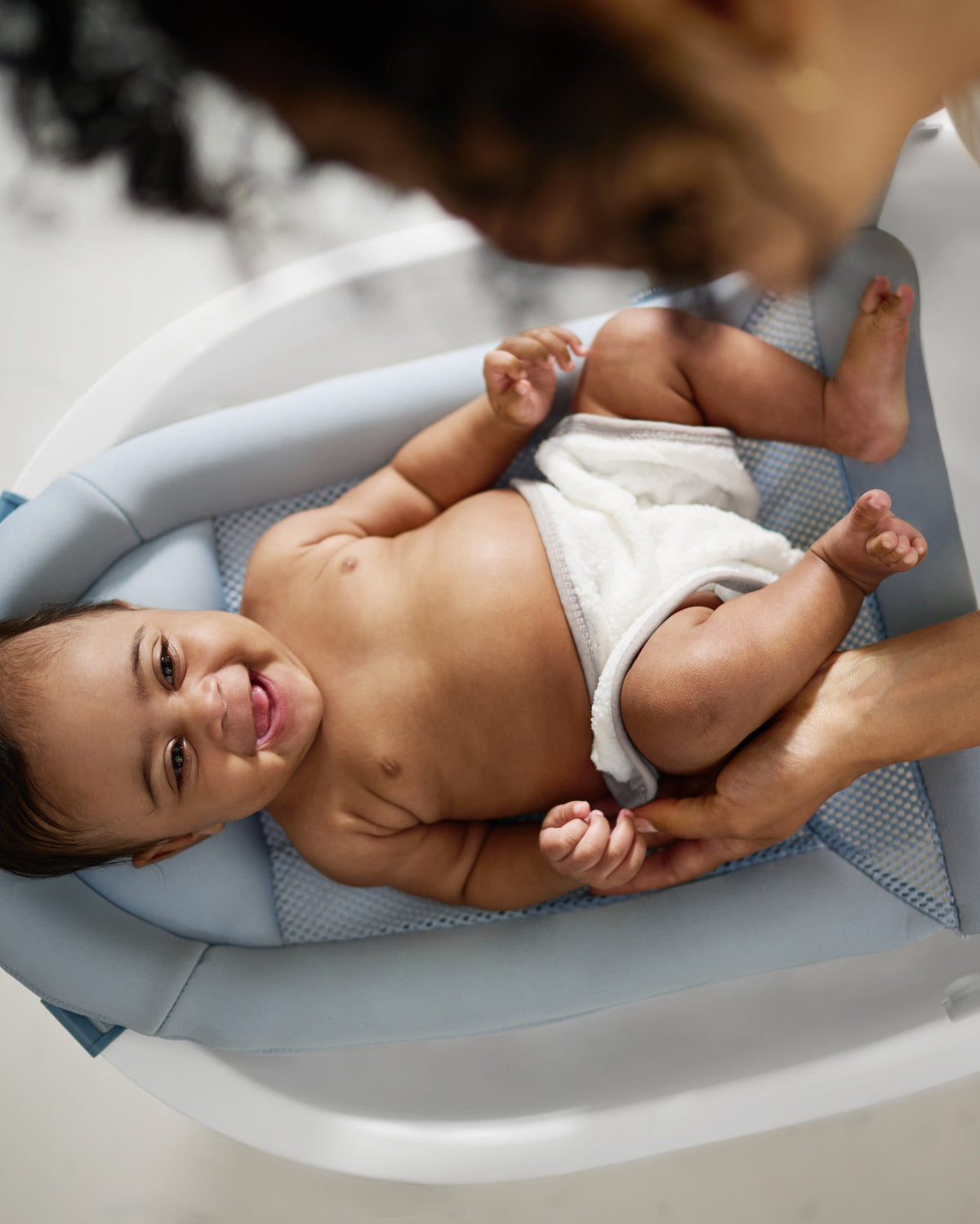 Skip Hop Wave 4-in-1 Baby Bath Tub