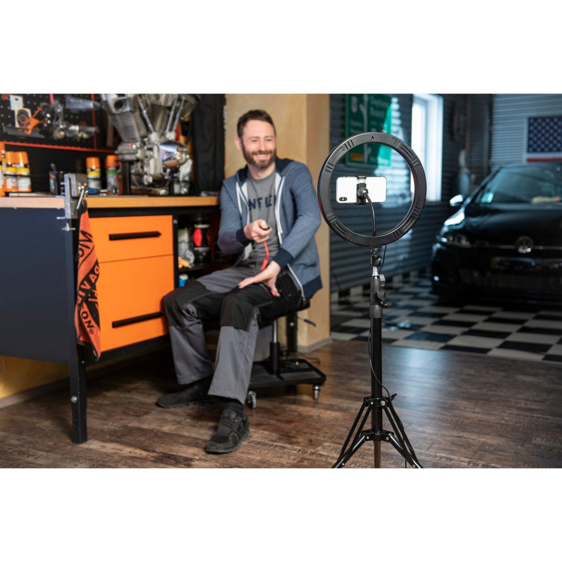 HAMA 4643 SPOTLIGHT 120 LED RING LIGHT,TRIPOD, 12"