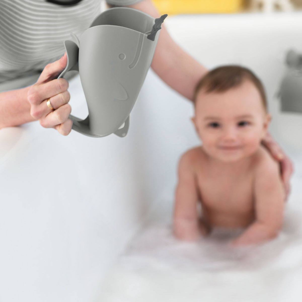 Skip Hop Moby Waterfall Rinser - Gray