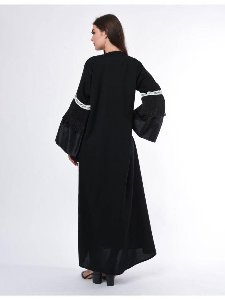 MOiSTREET Black Abaya with Lace Detailing