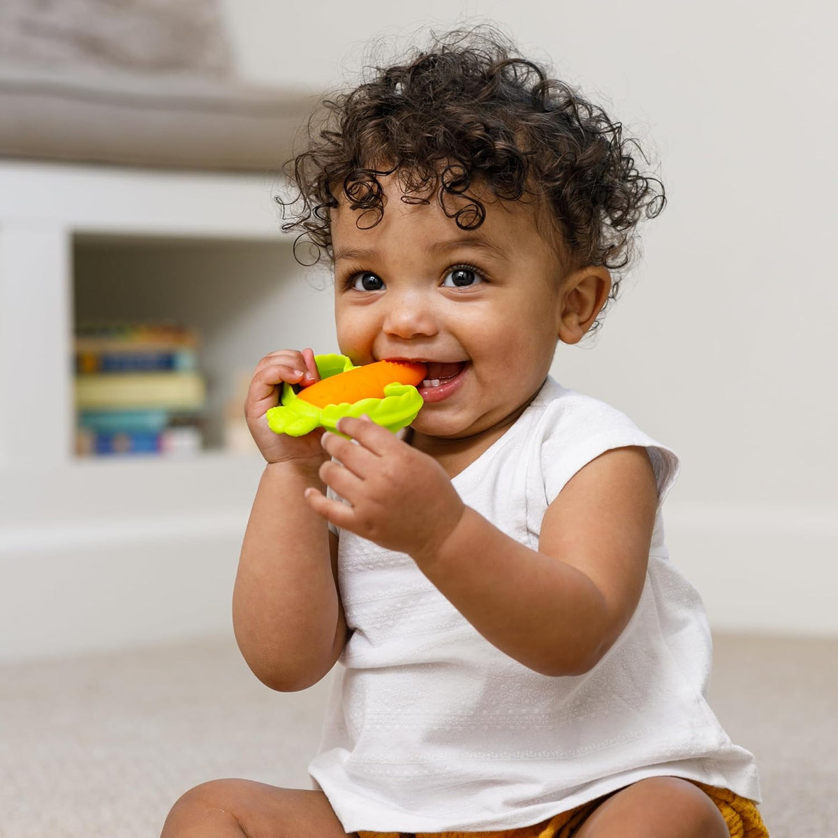 Infantino Good Bites Textured Carrot Teether