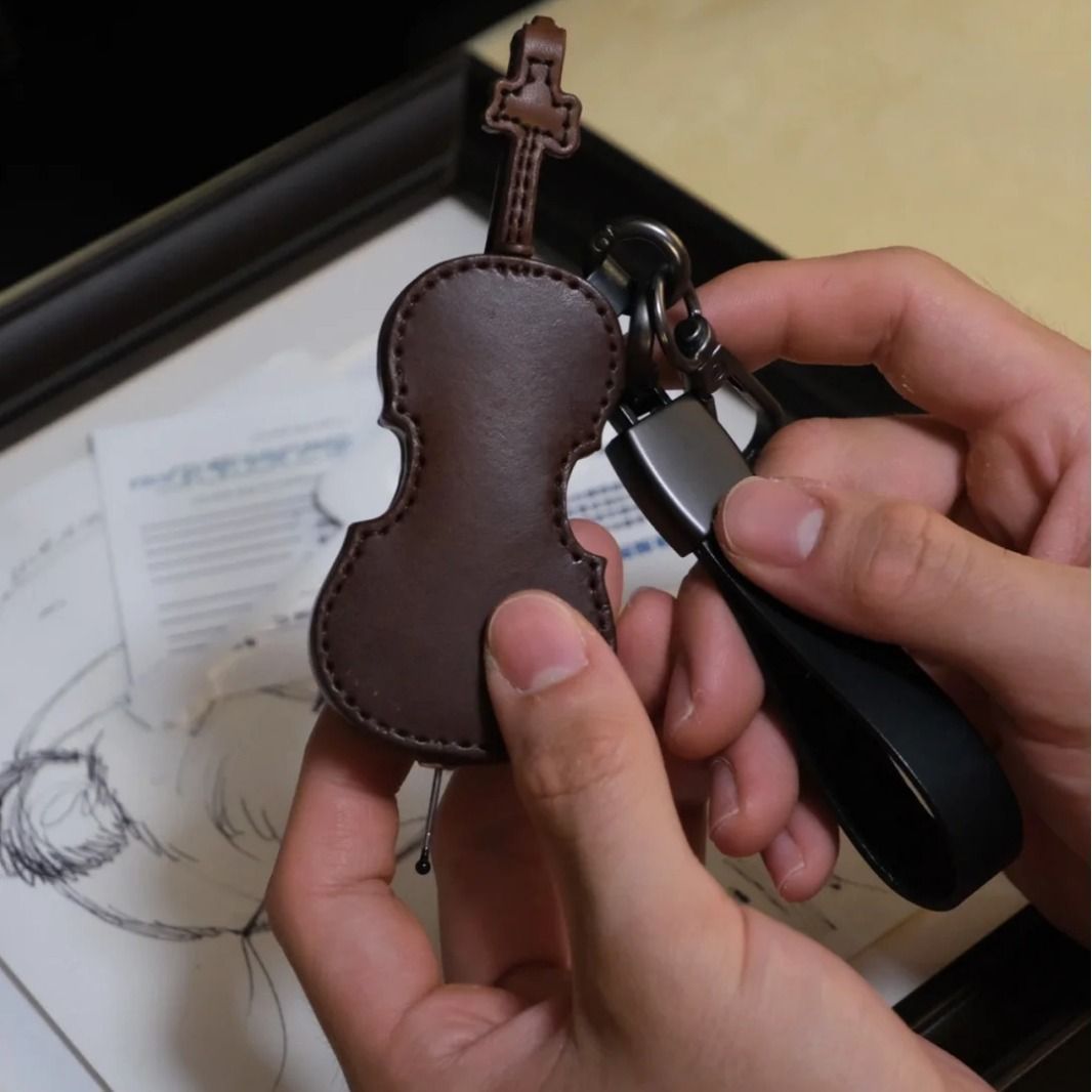 PU Leather Violin Keychain Musical Keychain Portable Violin Keychain