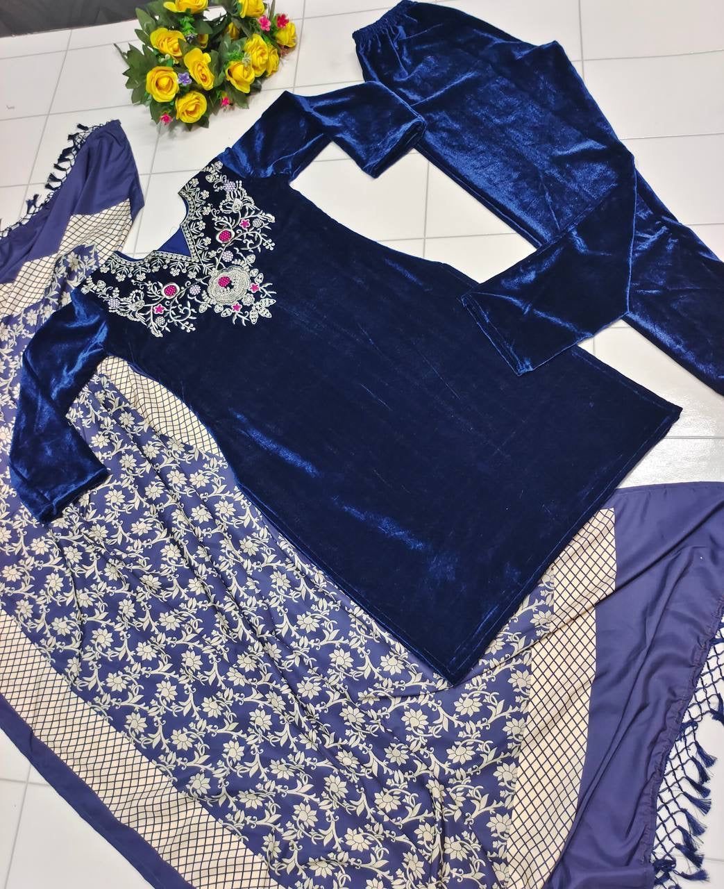 Fab Zone Women's Embroidered Kurti Bottom With Dupatta Set