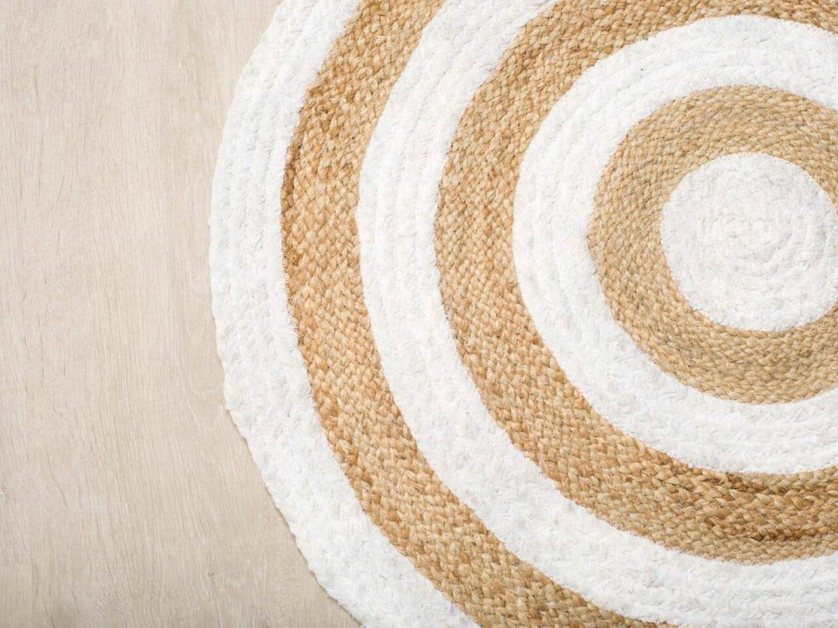 AIESY®  Beautiful Reversible Round Shape Jute Rug for Traffic Area