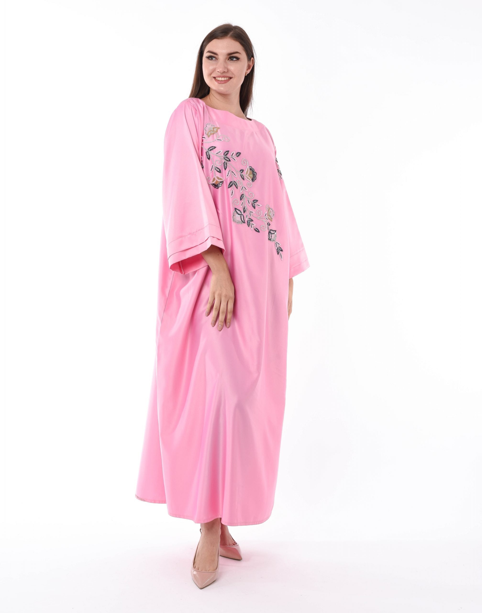 MOiSTREET Pink Kaftan with Embellished Hand Embroidery