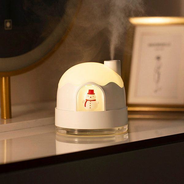 Portable Household Humidifier Igloo Snowman Night Light Christmas Gift Decor