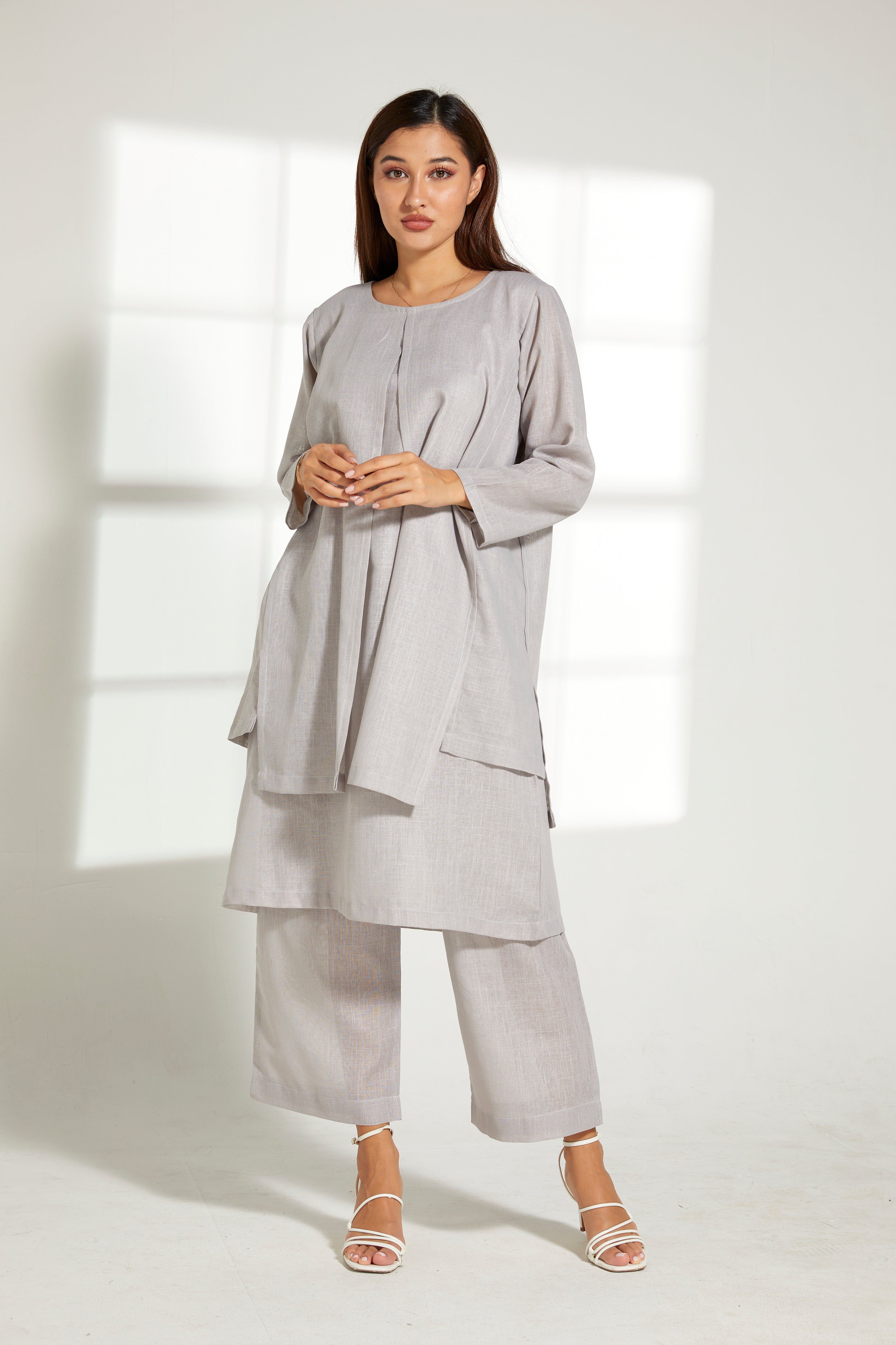 MOiSTREET Grey Linen Fabric Top and Pants Set