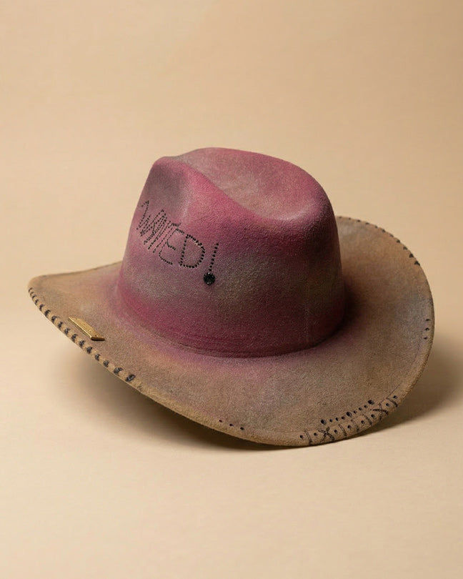 By Carmenzo Sherif wanted hat in pink
