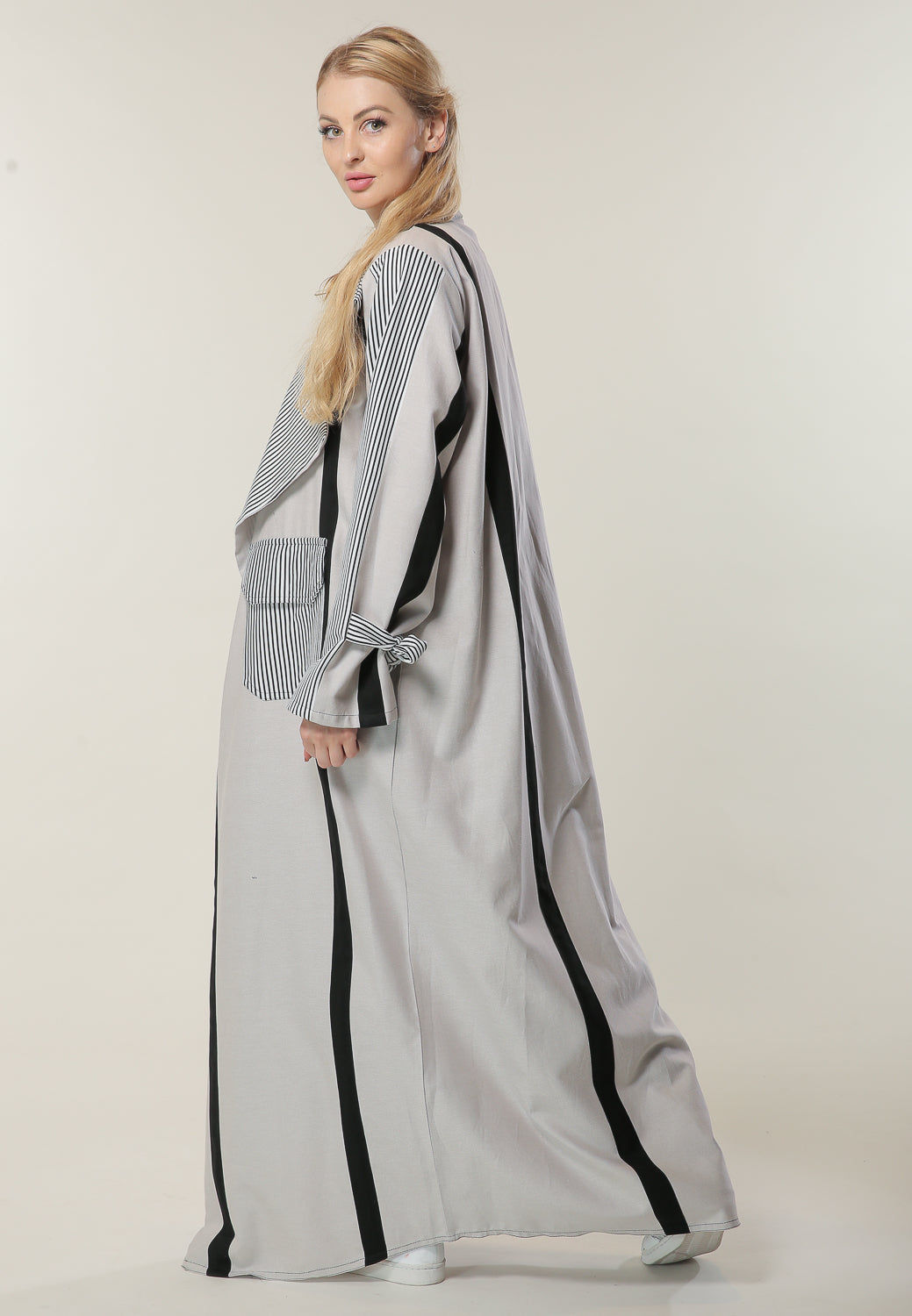 MOiSTREET Black & White Stripes Casual Abaya