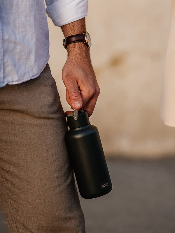 Timeless Dark Stainless Steel Bottle - 600ml