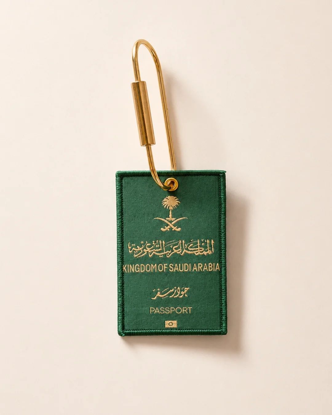 GCC Passport Luggage Tag/Charm تعليقة جواز السفر