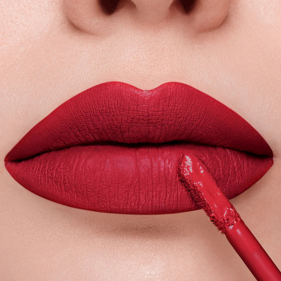 Stay On Me Long-Lasting Liquid Lisptick
