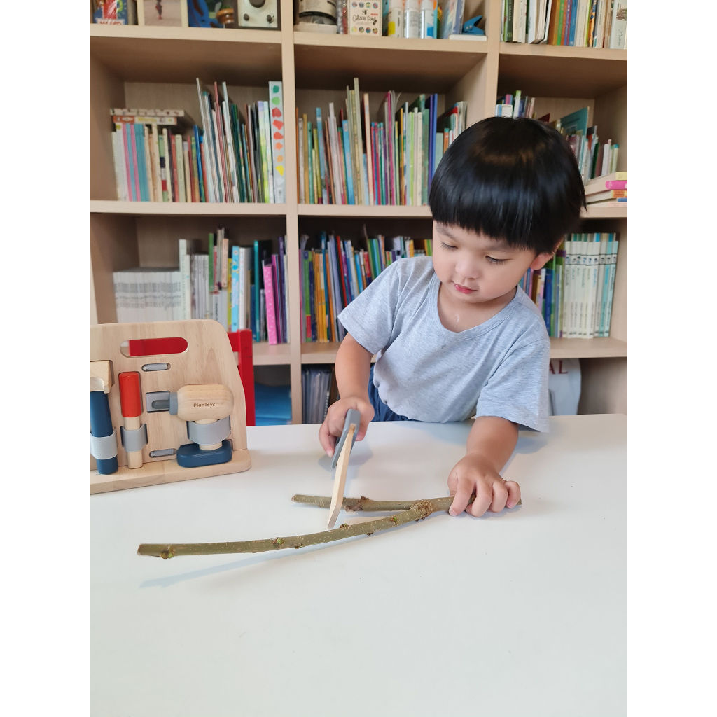 مجموعة «النجار الماهر» من PlanToys — مجموعة أدوات خشبية