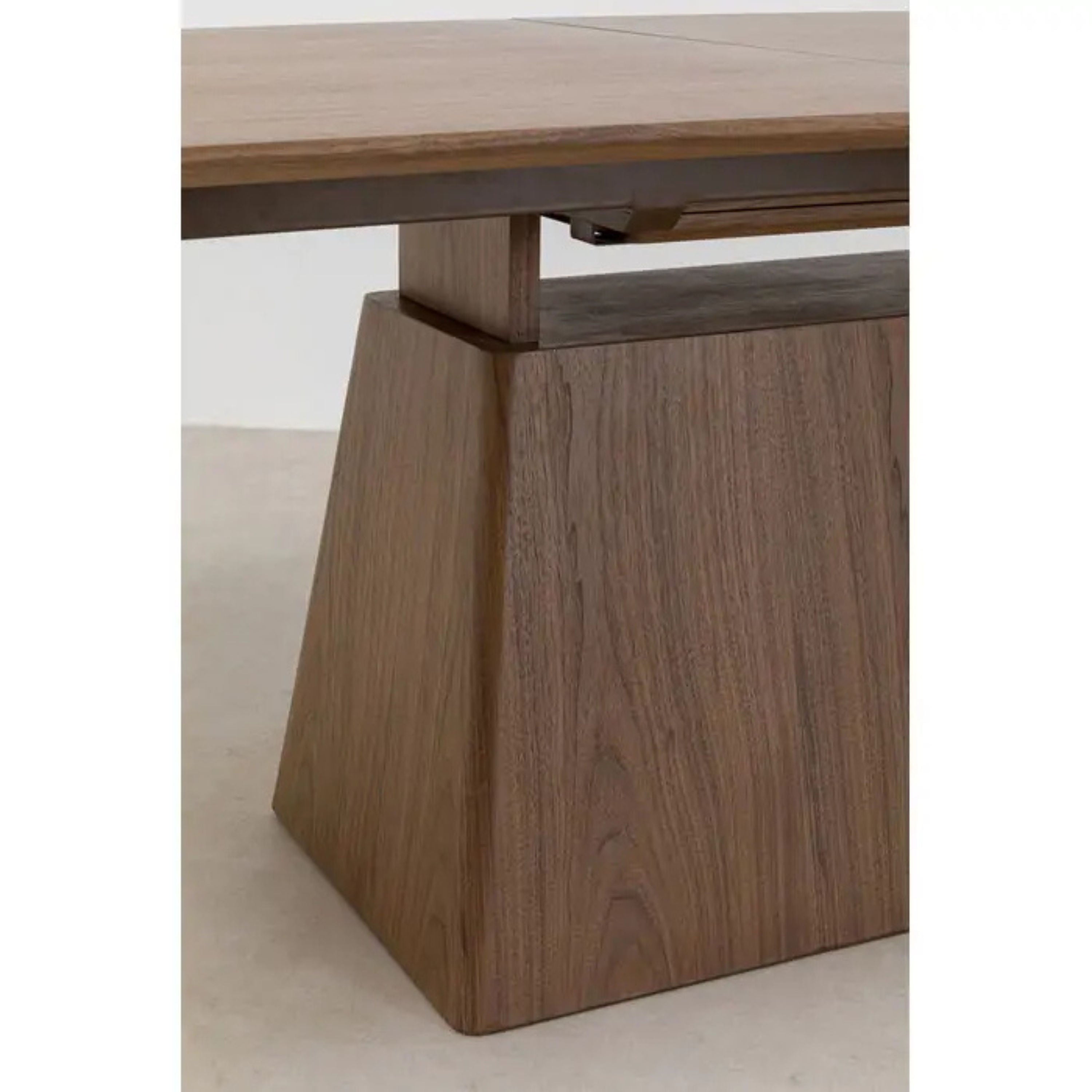 Extension Table Benvenuto Walnut 200-250cm