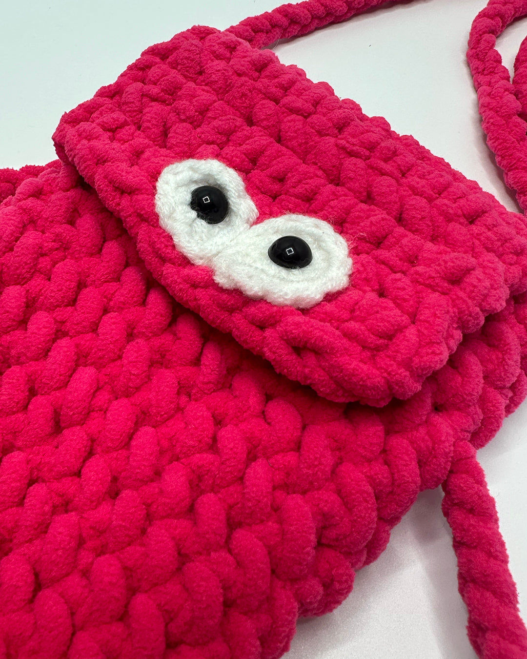 Hartouka Little Monster Crochet Bag