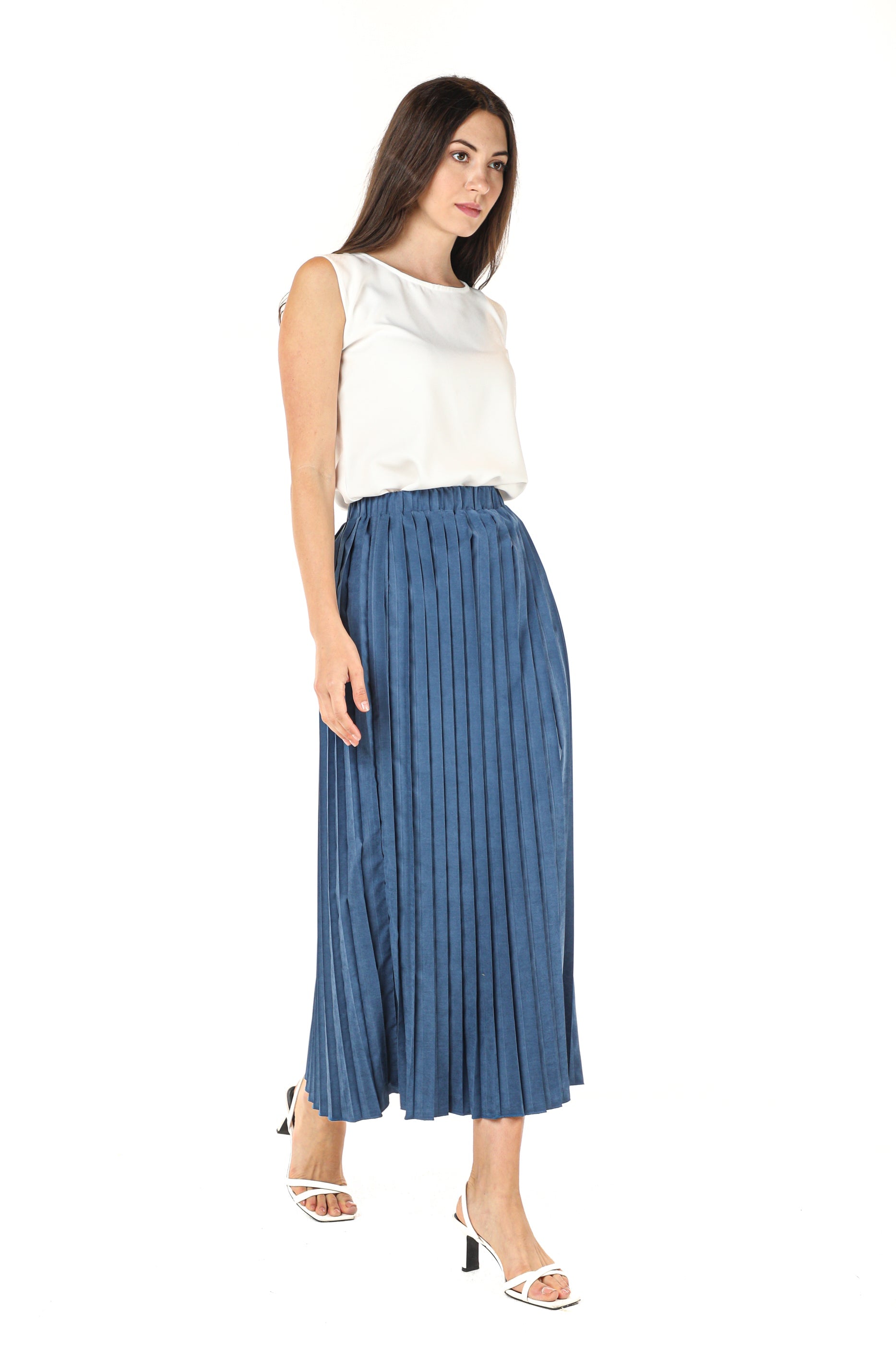MOiSTREET Navy Shamua Pleated Skirt