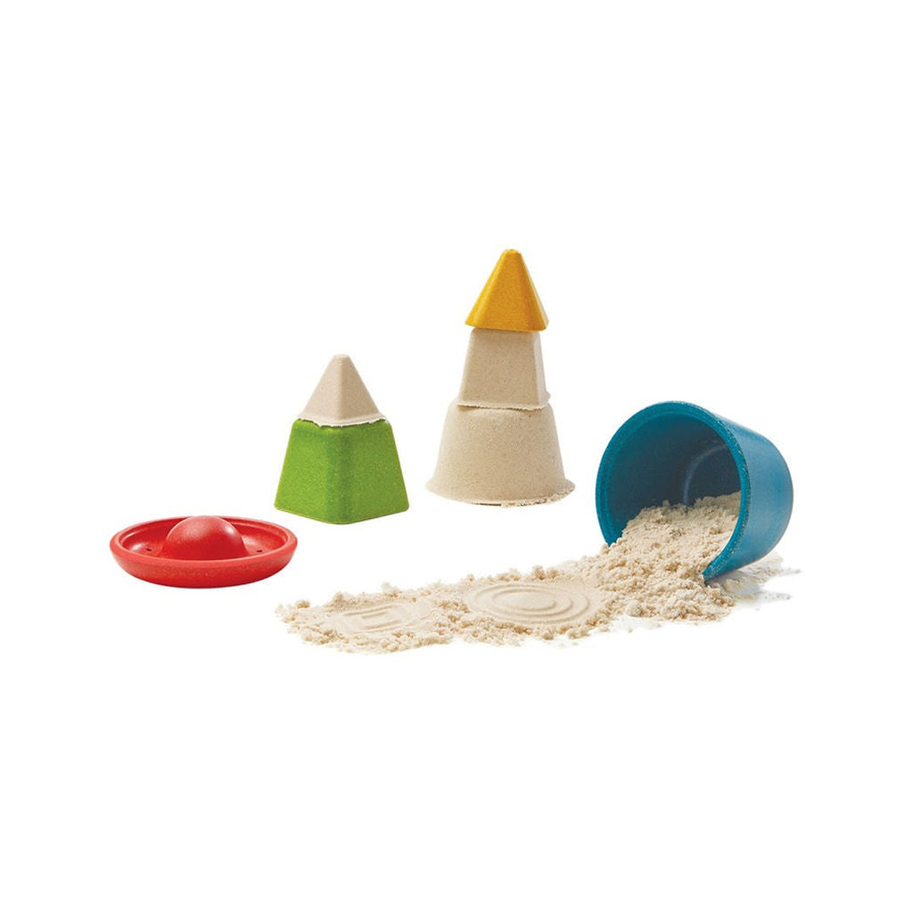 PlanToys: اللعب الإبداعي بالرمل — قوالب رمل خشبية
