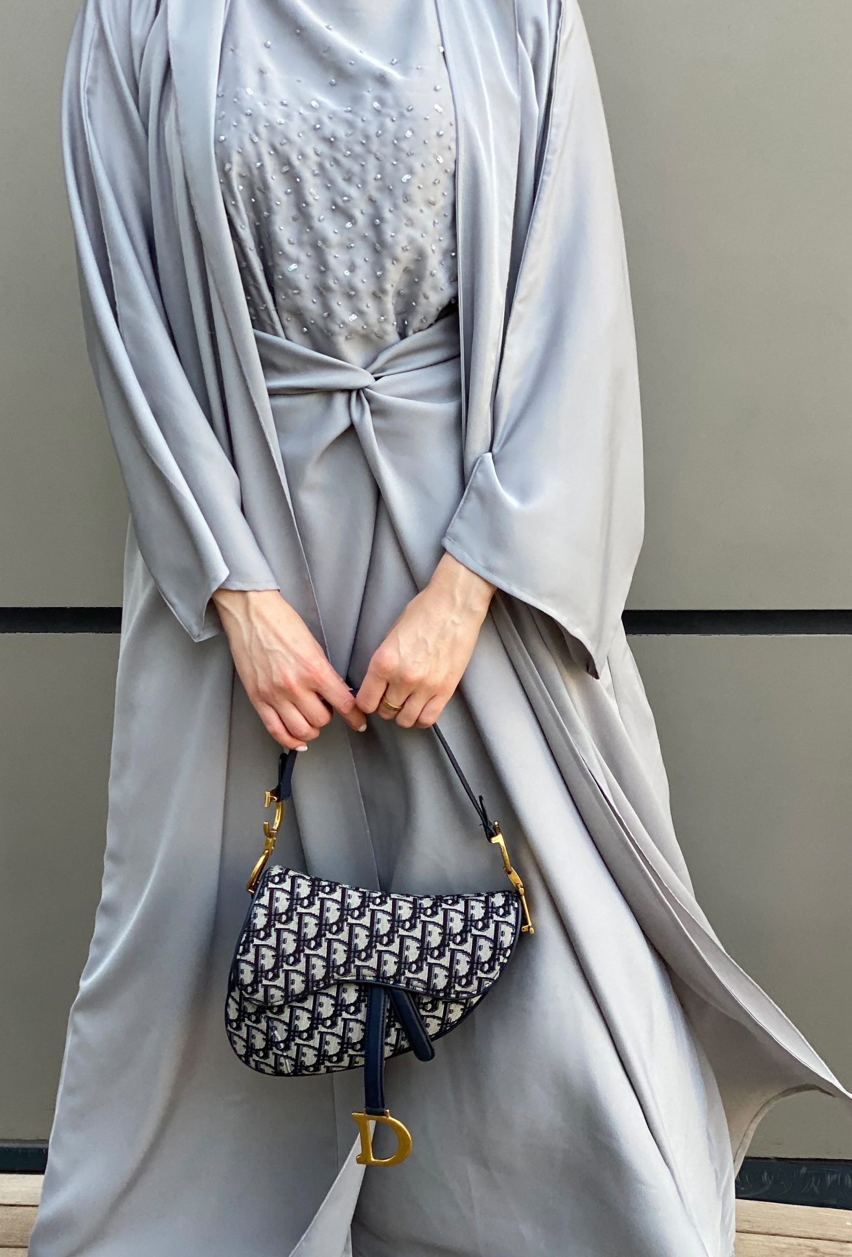 MOiSTREET Korean Nada Grey Abaya Set with Embroidered under dress attached with Belt