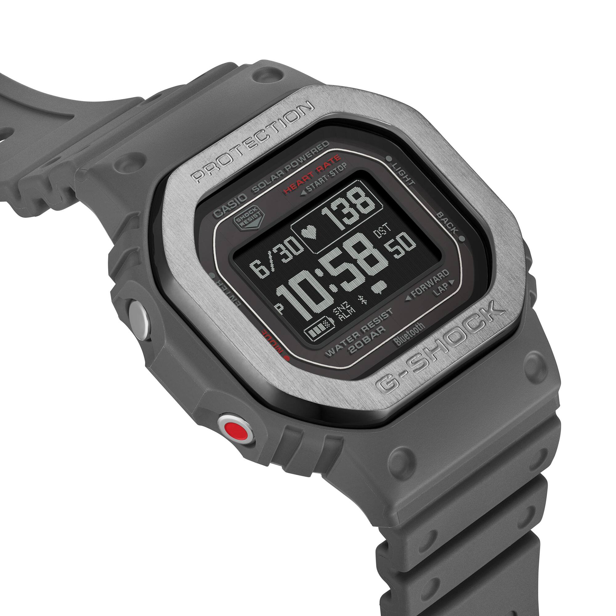 ساعة كاسيو G-SHOCK DW-H5600MB الذكية المزودة بتقنية Bluetooth والمخصصة للياقة البدنية والصحة