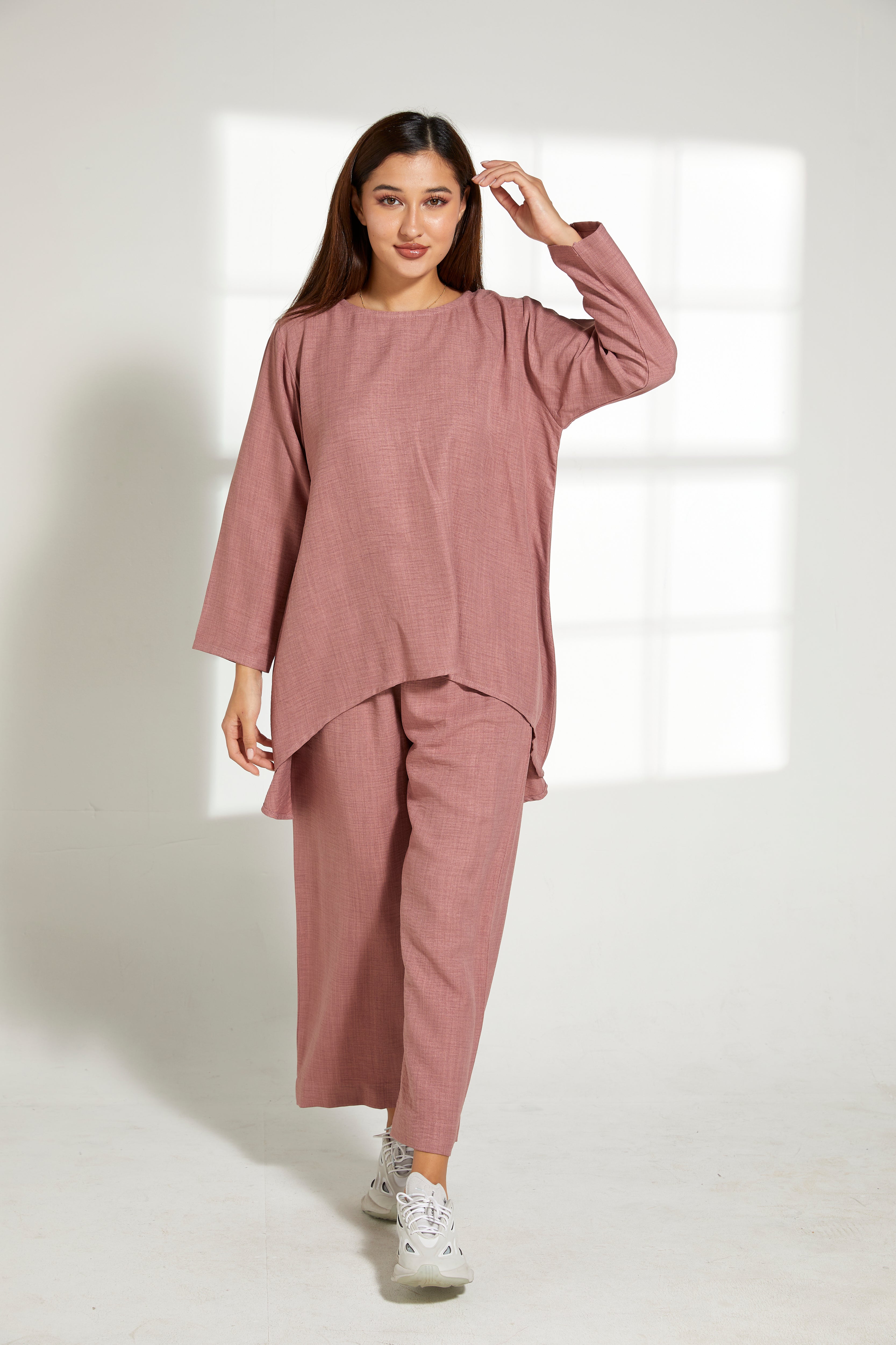 MOiSTREET Pink CEY Mélange Fabric Top And Pants Set