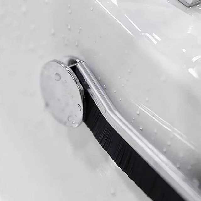 Gap Cleaning Brush