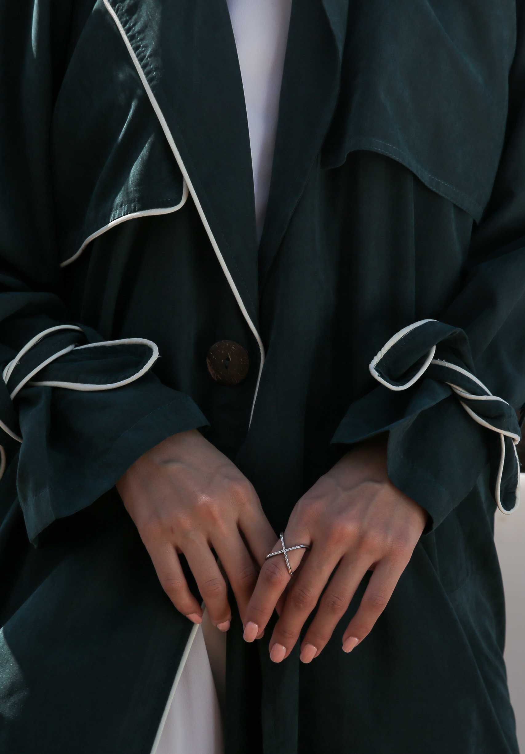 MOiSTREET Green Coat Style Casual Abaya