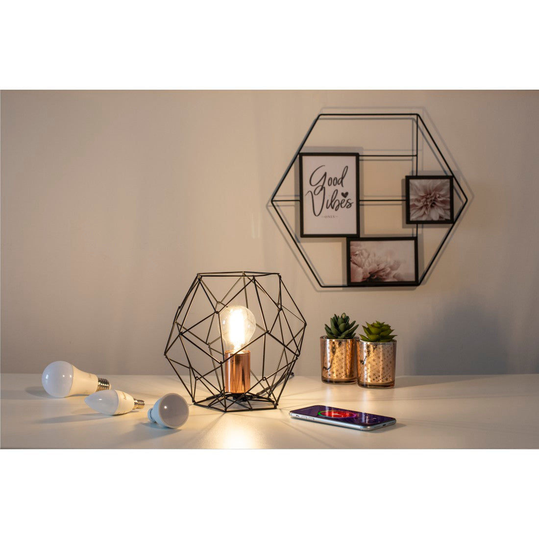 Hama 176581 Hama WLAN LED Lamp, E27, 10 W, RGBW, without Hub, for Voice / App Control