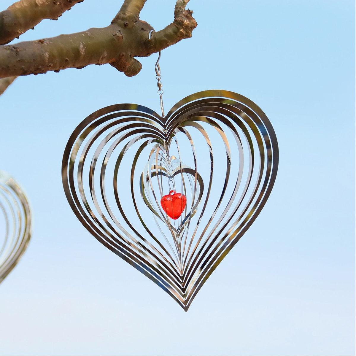 3D Stainless Steel Wind Chimes Heart Shaped Metal Wind Bell Windmills Ornaments