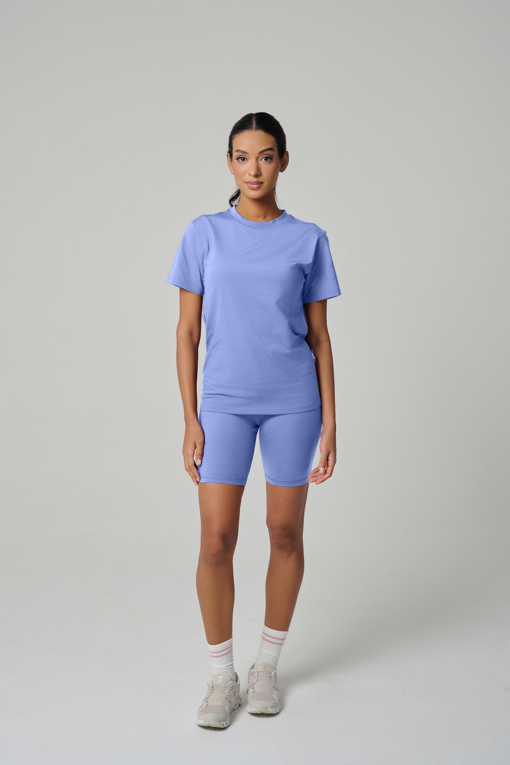 شورتات الدراجات النسائية الكلاسيكية من MULU - أزرق فاتح